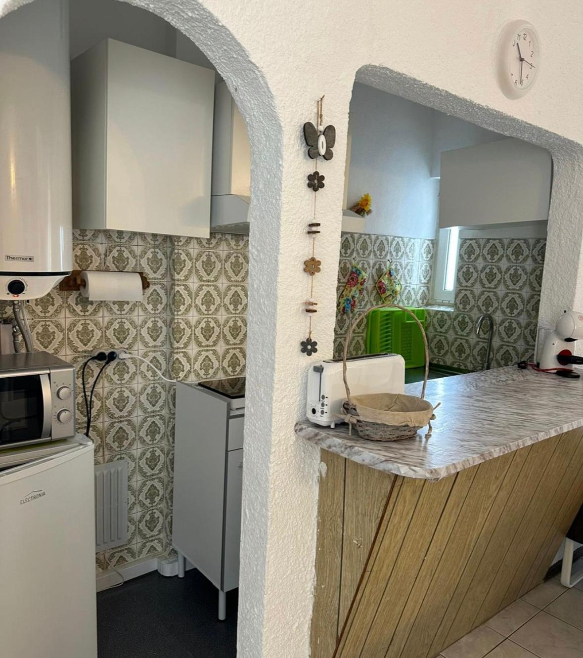 Quarteira Home Beach Ferias Tranquilas A 1Km Da Praia Totalmente Renovado Exterior foto